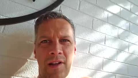 Snapshot of grattitude chatting on 09/27/25, 05:23 grattitude online show from 09/27/25, 05:23