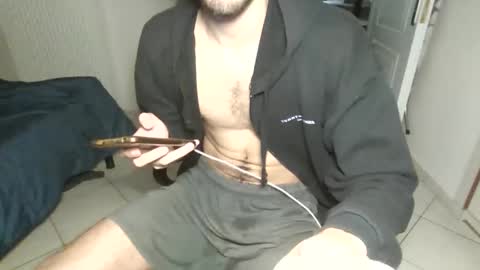 Snapshot of grcammer chatting on 02/17/26, 12:18 GrCammer online show from 02/17/26, 12:18