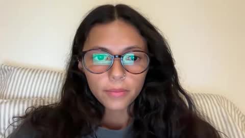 Snapshot of greasybangs chatting on 04/14/26, 03:01 greasybangs online show from 04/14/26, 03:01