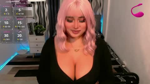 Snapshot of great_selfsuckerts chatting on 06/19/26, 11:03 PAULATHEONE online show from 06/19/26, 11:03
