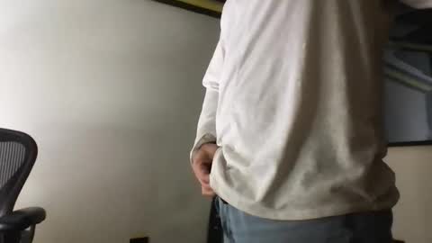 Snapshot of greatest166 chatting on 12/20/24, 04:09 mike Stienburg online show from 12/20/24, 04:09