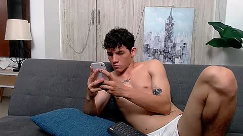 grecia_millercol online show from 12/03/24, 02:25