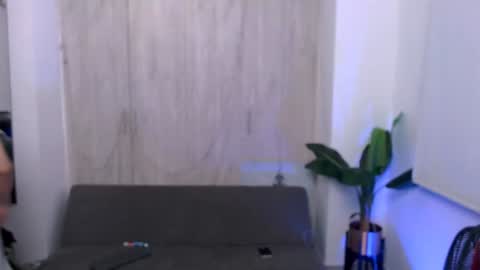 grecia_millercol online show from 12/06/24, 08:15