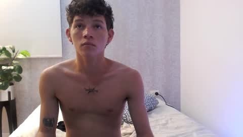 grecia_millercol online show from 02/03/25, 03:09