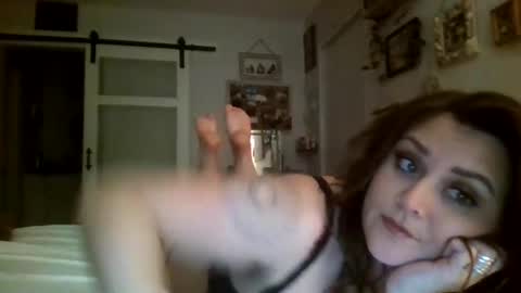 Snapshot of greeneyedbombshell chatting on 01/16/25, 06:25 greeneyedbombshell online show from 01/16/25, 06:25