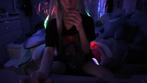 GreenEyedLovexo online show from 02/24/25, 05:22