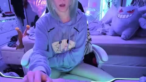 GreenEyedLovexo online show from 11/10/25, 02:27