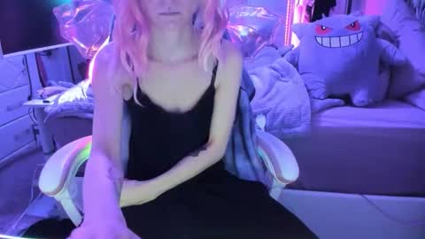 GreenEyedLovexo online show from 03/13/26, 12:01