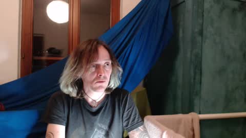 Snapshot of greenmoon88888 chatting on 12/29/24, 01:34 Greenmoon online show from 12/29/24, 01:34