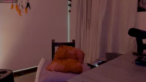 Snapshot of greenwine_gh chatting on 11/08/25, 11:25 Medussa online show from 11/08/25, 11:25