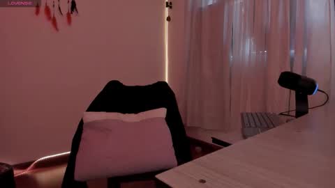 Snapshot of greenwine_gh chatting on 12/03/25, 10:19 Medussa online show from 12/03/25, 10:19