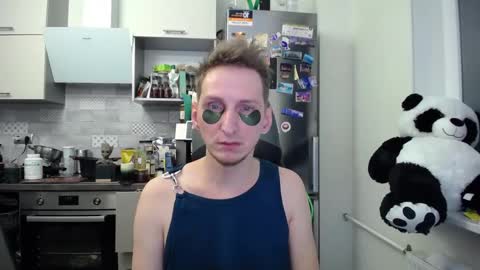 Snapshot of greg_photog chatting on 09/27/25, 02:27 greg_photog online show from 09/27/25, 02:27