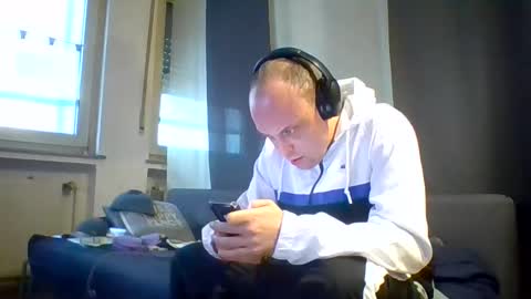 Gregy XX online show from 10/16/25, 04:08