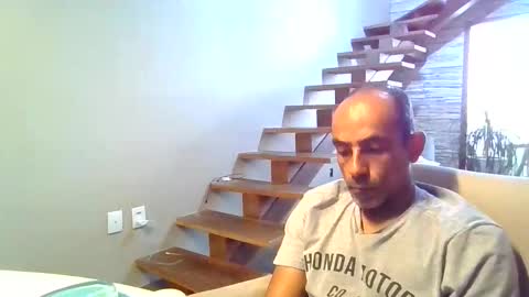 Snapshot of grego435380 chatting on 09/20/25, 06:31 grego435380 online show from 09/20/25, 06:31