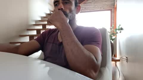 Snapshot of grego435380 chatting on 10/12/25, 05:34 grego435380 online show from 10/12/25, 05:34