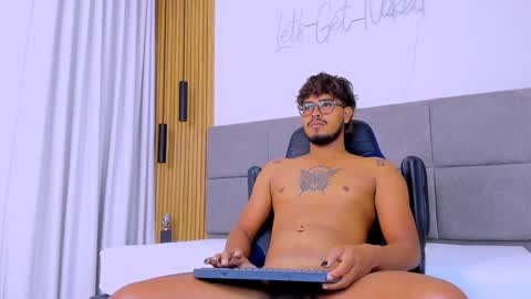 Gregori online show from 01/03/25, 01:47