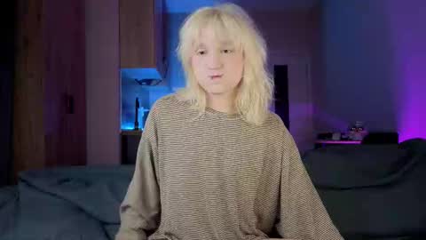 Snapshot of gregory_byyrd chatting on 09/14/25, 09:14 Greg-independent model online show from 09/14/25, 09:14