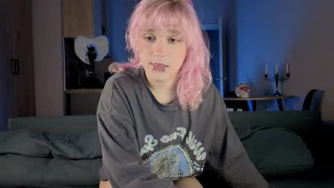 Greg-independent model online show from 03/19/26, 08:57