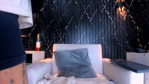 GregorySforza online show from 12/13/25, 07:53