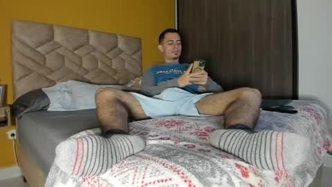 gregorymancini online show from 10/28/25, 03:32