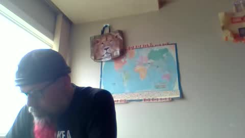 Snapshot of gregrev chatting on 05/15/26, 01:01 gregrev online show from 05/15/26, 01:01