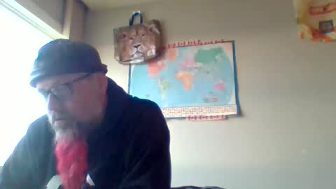 Snapshot of gregrev chatting on 05/20/26, 02:29 gregrev online show from 05/20/26, 02:29