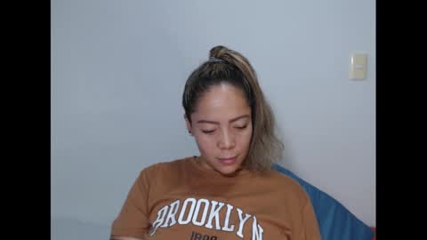 Snapshot of greicylondon chatting on 09/11/25, 04:12 grey online show from 09/11/25, 04:12