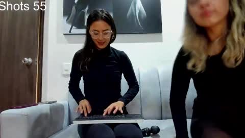 Snapshot of greta_miss chatting on 03/01/25, 06:35 Emmy online show from 03/01/25, 06:35