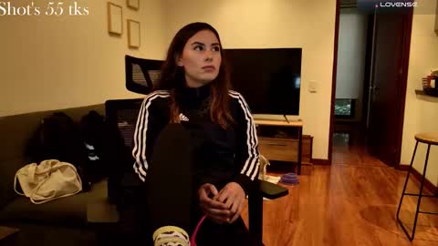 Snapshot of greta_miss chatting on 11/01/25, 07:27 Emmy online show from 11/01/25, 07:27