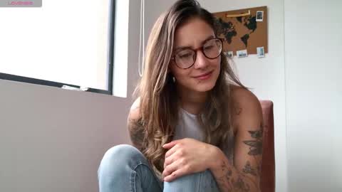 Snapshot of greta_miss chatting on 12/16/25, 06:46 Emmy online show from 12/16/25, 06:46