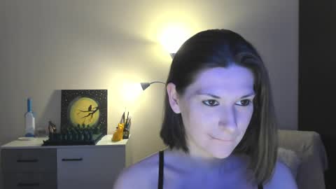 Snapshot of gretamiln chatting on 12/04/24, 09:13 Greta online show from 12/04/24, 09:13