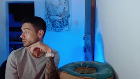 Snapshot of gretta_n_dannie chatting on 01/20/25, 03:15 Gretta n dannie online show from 01/20/25, 03:15