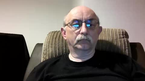 Snapshot of grey_dom chatting on 12/01/24, 04:40 Master Sir online show from 12/01/24, 04:40