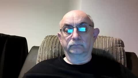 Snapshot of grey_dom chatting on 12/12/24, 02:44 Master Sir online show from 12/12/24, 02:44