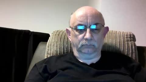 Snapshot of grey_dom chatting on 12/15/24, 10:26 Master Sir online show from 12/15/24, 10:26