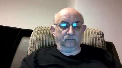 Snapshot of grey_dom chatting on 12/21/24, 08:21 Master Sir online show from 12/21/24, 08:21