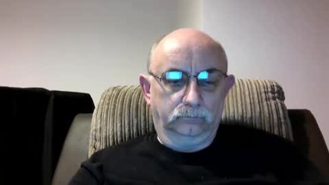 Snapshot of grey_dom chatting on 12/23/24, 10:44 Master Sir online show from 12/23/24, 10:44