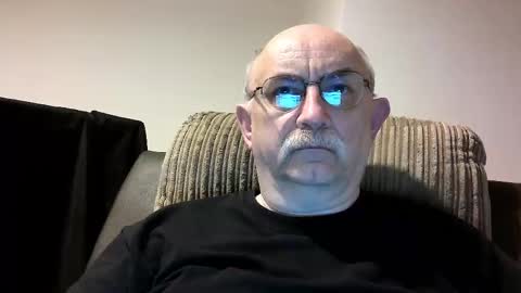 Snapshot of grey_dom chatting on 12/31/24, 04:57 Master Sir online show from 12/31/24, 04:57