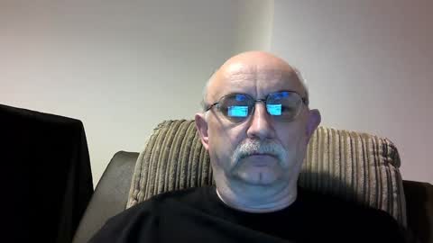 Snapshot of grey_dom chatting on 01/01/25, 05:00 Master Sir online show from 01/01/25, 05:00