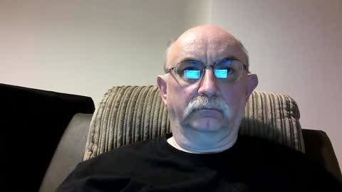 Snapshot of grey_dom chatting on 01/02/25, 06:23 Master Sir online show from 01/02/25, 06:23