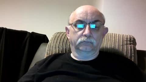 Snapshot of grey_dom chatting on 01/10/25, 08:48 Master Sir online show from 01/10/25, 08:48