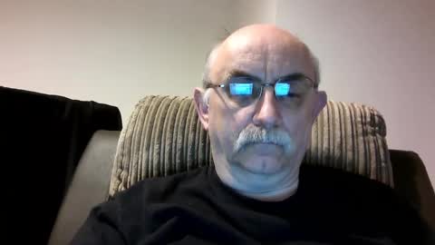 Snapshot of grey_dom chatting on 02/23/25, 04:46 Master Sir online show from 02/23/25, 04:46