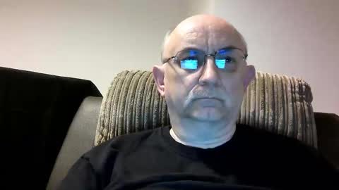 Snapshot of grey_dom chatting on 03/04/25, 09:32 Master Sir online show from 03/04/25, 09:32