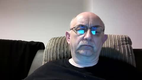 Snapshot of grey_dom chatting on 03/09/25, 08:10 Master Sir online show from 03/09/25, 08:10