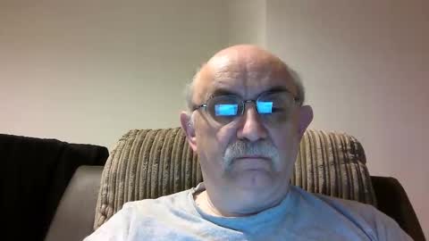 Snapshot of grey_dom chatting on 09/27/25, 10:20 Master Sir online show from 09/27/25, 10:20