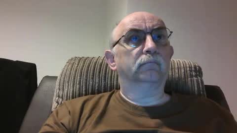 Snapshot of grey_dom chatting on 09/29/25, 08:41 Master Sir online show from 09/29/25, 08:41