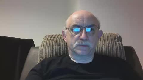 Snapshot of grey_dom chatting on 10/14/25, 10:38 Master Sir online show from 10/14/25, 10:38