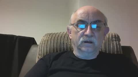 Snapshot of grey_dom chatting on 10/15/25, 10:10 Master Sir online show from 10/15/25, 10:10