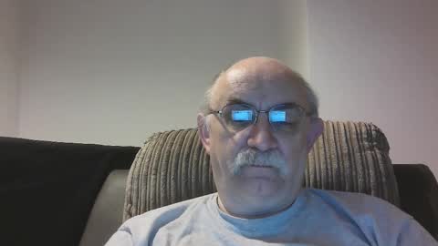 Snapshot of grey_dom chatting on 10/26/25, 08:20 Master Sir online show from 10/26/25, 08:20