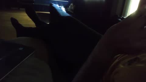 Snapshot of grey_stud chatting on 01/01/25, 05:22 Grey Stud online show from 01/01/25, 05:22